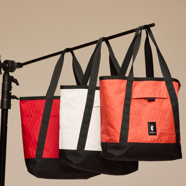 Contiguo 22L Tote - Image 23